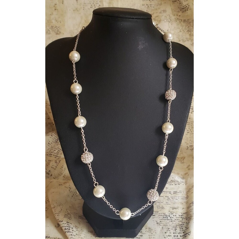 Elegant Silver Tone Faux Pearl and Rhinestone Necklace - Classy, Understated